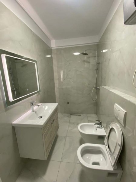 Tirane, shitet apartament 2+1 Kati 3, 113 m² 155.000 Euro (Blloku i VilveSelite)