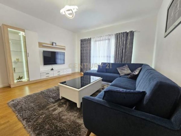 Tirane, jepet me qera apartament 2+1+A+BLK Kati 8, 105 m² 550 Euro (Ali Demi)