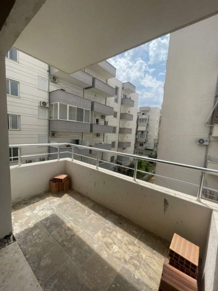 Qerret, shitet apartament 1+1+BLK Kati 2, 73 m² 76.000 Euro (Qerret, rruga e Fshatrave Turistike)