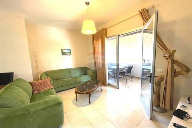 Tirane, jepet me qera apartament Kati 6, 70 m² 450 Euro (Kompleksi Dinamo)