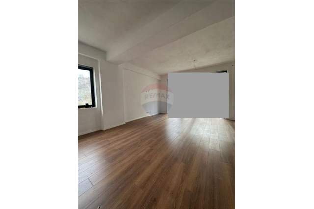 Tirane, shitet apartament 2+1 Kati 3, 117 m² 165.000 Euro (Kodra e Diellit)