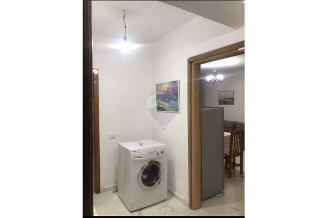 Tirane, jepet me qera apartament Kati 1, 60 m² 36.000 Leke (Rruga Pandi Dardha)