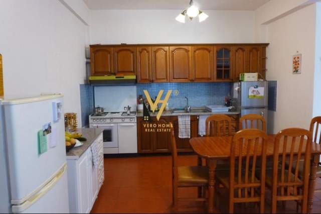 Durres, shitet Vile 2 Katshe Kati 0, 227 m² 200.000 Euro (TEK URA E DAJLANIT)