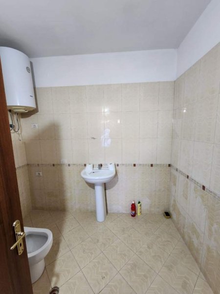 Tirane, shitet apartament 2+1+BLK Kati 3, 94 m² 85.000 Euro (Astir)