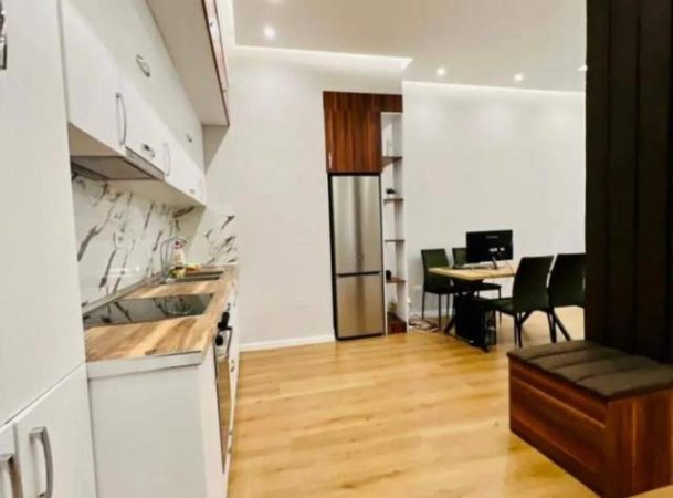 Tirane, shitet apartament 1+1+BLK Kati 0, 70 m² 115.000 Euro (21 Dhjetori)