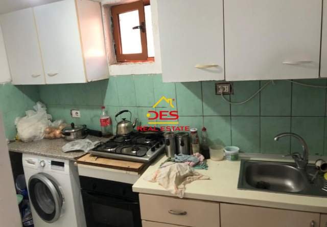 Vlore, shitet shtepi 1 Katshe  + TRUALL, 120.000 Euro (Rruga Radhimë,Vlorë)