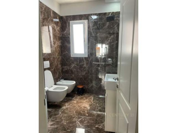 Tirane, jepet me qera apartament Kati 6, 90 m² 500 Euro (Bulevardi "Migjeni" Yzberisht Tirana, Albania)