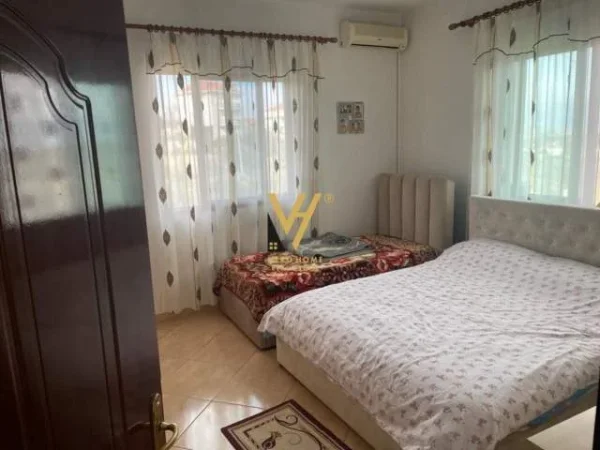 Tirane, shitet Vile 3+1 Kati 0, 320 m² 250.000 Euro (KASHAR, AUTOSTRADA TIRANE-DURRES)