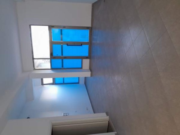 Tirane, shes dyqan Kati 0, 71 m² 120.000 Euro (Pallatet Orion tek Rajoni 4 Ambulance 10)