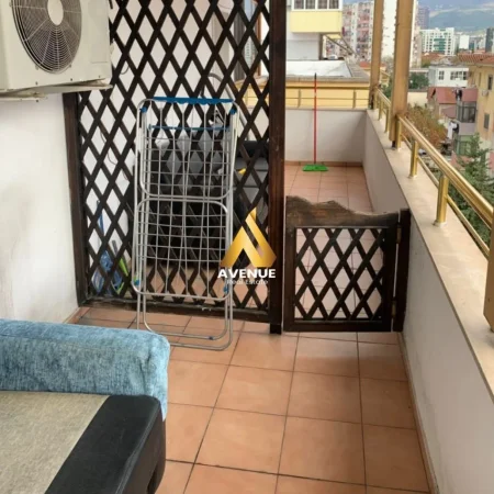 Jepet me qera apartament 1+1+Ballkon Kati 5, 90 m² 520 € (Don Bosko, pranë Zgarës Korçare)