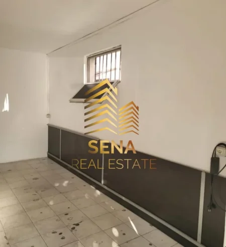 Tirane, shitet ambjent biznesi Kati 0, 30 m² 57.000 € (Zog I Zi, Rruga Asim Vokshi)