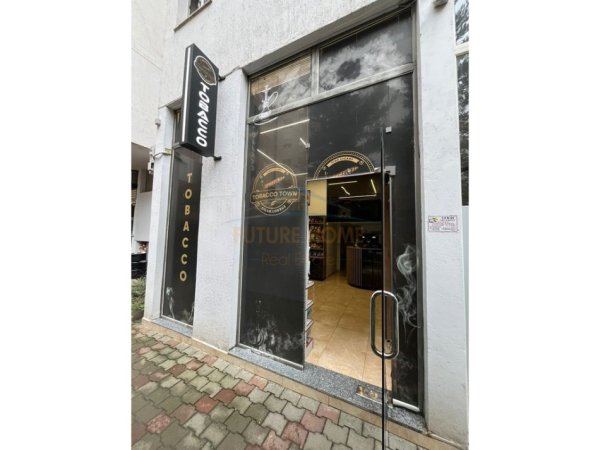 Tirane, shitet Kati 0, 30 m² 65.000 € (Astir , Vila L)