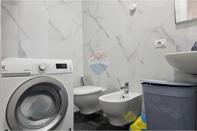 Tirane, shitet apartament 1+1 , 62 m² 135.000 € (TEG, Tiranë)