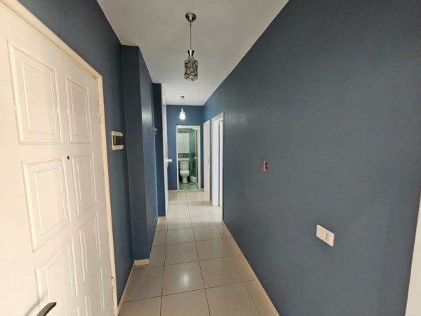 Tirane, shes apartament 2+1 Kati 8, 89 m² 135.000 € (Rruga Erzen Lita)