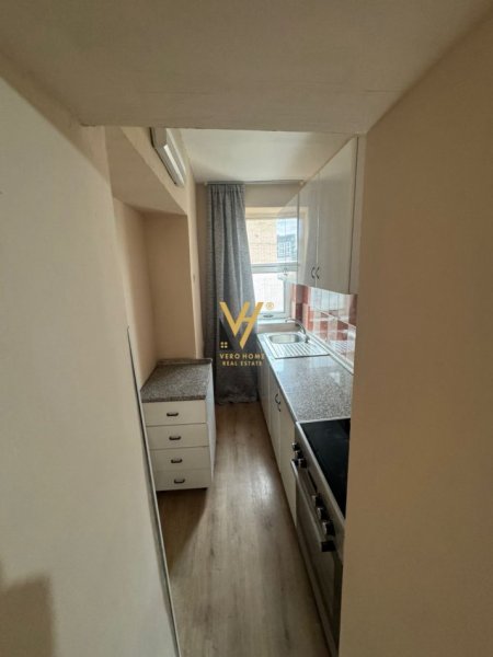 Tirane, jepet me qera apartament 2+1+Ballkon Kati 3, 76 m² 550 € (ALI DEMI)