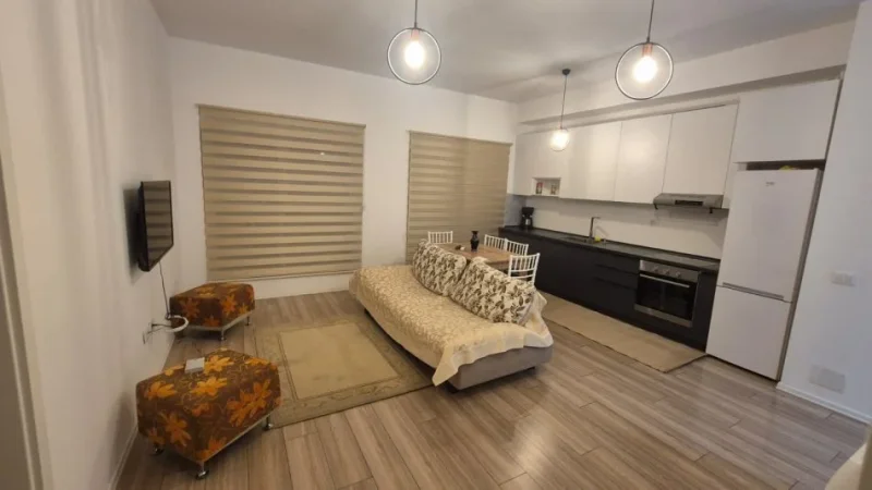 Tirane, jap me qera apartament duplex 2+1 Kati 4, 95 m² 550 € 
