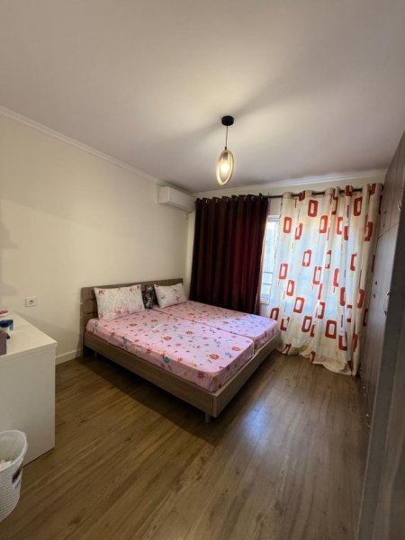 Sarande, jepet me qera apartament 2+1+Ballkon Kati 5, 80 m² 400 € (Sarande)