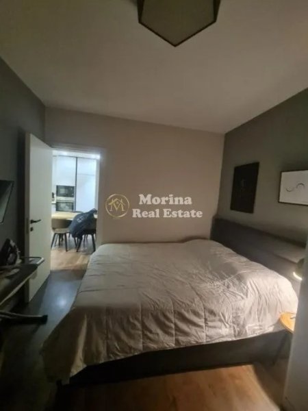 Tirane, jepet me qera apartament 1+1 Kati 3, 70 m² 500 € (Yzberisht)