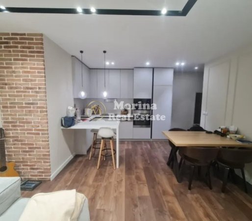 Tirane, jepet me qera apartament 1+1 Kati 3, 70 m² 500 € (Yzberisht)