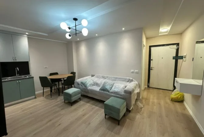 Tirane, jepet me qera apartament 1+1 Kati 3, 65 m² 500 € (Rruga Hamdi Pepa)