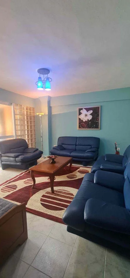 Shqiperi, jepet me qera apartament 3+1+Ballkon Kati 2, 100 m² 500 € (RRUGA E DURRESIT)