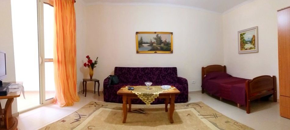 Tirane, jepet me qera apartament Kati 1, 40 m² 300 € (RRUGA E KAVAJES)