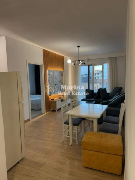 Tirane, jepet me qera apartament 1+1 Kati 3, 54 m² 600 € (Rruga e Dibres)