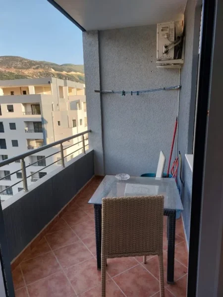 Vlore, jepet me qera apartament 2+1 , 85 m² 500 € (prane Magjia by Enrik Rrapaj)