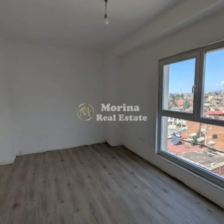 Tirane, shitet apartament 2+1 Kati 6, 117 m² 200.000 € (Laprake)