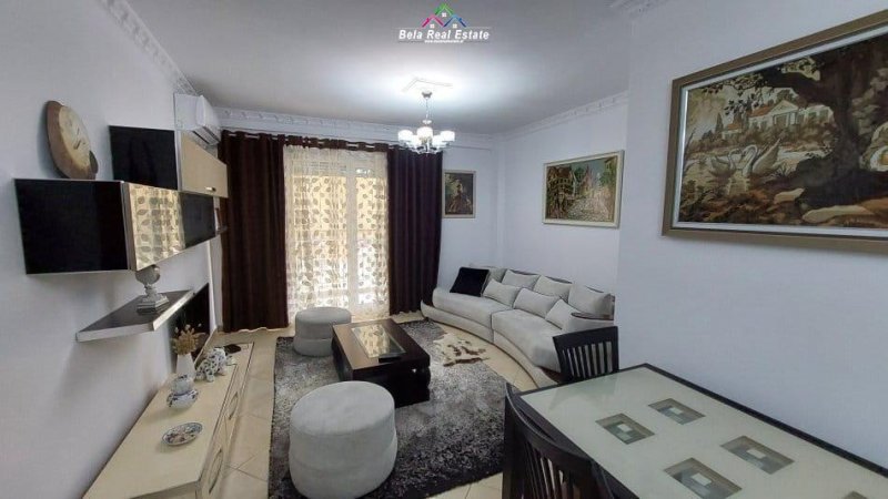 Tirane, jepet me qera apartament 2+1 Kati 3, 100 m² 720 € (Rruga Filip Jano)