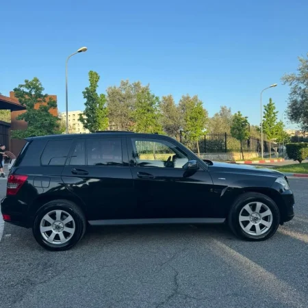 Durres, shitet makine Glk benz mercedes 2.2 cdi, Nafte, e zeze Klima 1.900.000 km 8.600 €