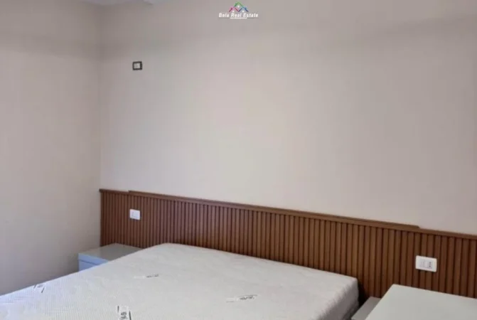 Tirane, shes apartament 1+1 Kati 3, 150.000 m² 150.000 € (Rruga Hamdi Pepa)