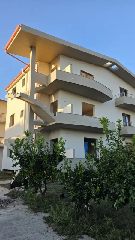 Lushnje, shes Vile 3 Katshe Kati 0, 493 m² 165.000 € (SARAVE LUSHNJE)