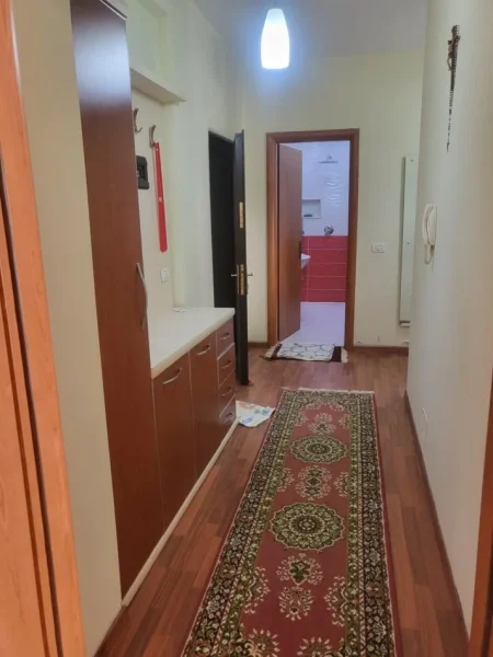 Tirane, shitet apartament 2+1+Ballkon Kati 4, 108 m² 130.000 € (Rruga Muhamed Deliu)