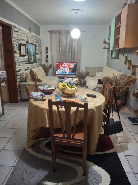 Tirane, shitet shtepi 2+1+Ballkon Kati 1, 209 m² (Afër Kodrës së Priftit)