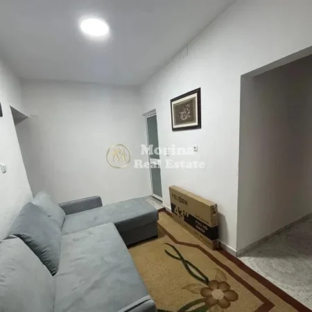 Tirane, jepet me qera apartament 1+1 Kati 1, 50 m² 450 € (Vasil Shanto)