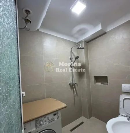 Tirane, jepet me qera apartament 1+1 Kati 1, 50 m² 450 € (Vasil Shanto)