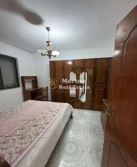 Tirane, jepet me qera apartament 1+1 Kati 1, 50 m² 450 € (Vasil Shanto)
