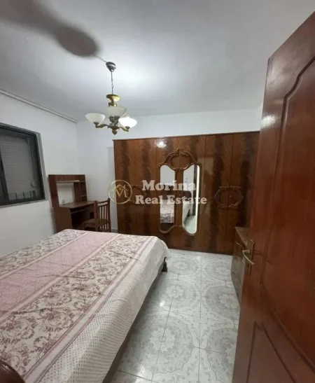 Tirane, jepet me qera apartament 1+1 Kati 1, 50 m² 450 € (Vasil Shanto)