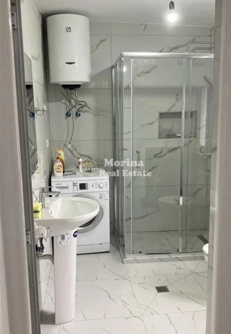 Tirane, jepet me qera Vile 2 Katshe Kati 1, 320 m² 700 € (Kamez)