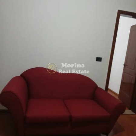 Tirane, jepet me qera shtepi 1+1 Kati 3, 60 m² 350 € (Yzberisht)
