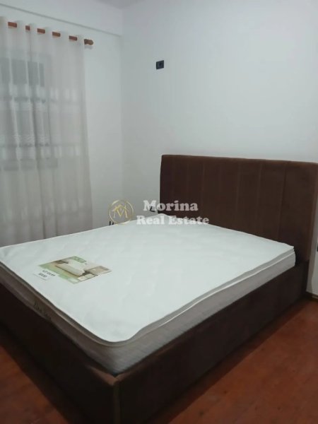 Tirane, jepet me qera shtepi 1+1 Kati 3, 60 m² 350 € (Yzberisht)