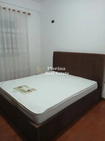 Tirane, jepet me qera shtepi 1+1 Kati 3, 60 m² 350 € (Yzberisht)