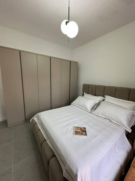 Shkembi Kavajes, shitet nga Pronari, pa-komision apartament 3 Katshe Kati 3, 480 m² 550.000 € (Shkembi kavajes)