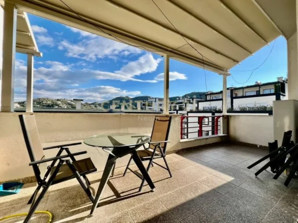 Tirane, jepet me qera apartament 3+1+Aneks+Ballkon Kati 9, 186 m² 1.600 € (Neom129081)