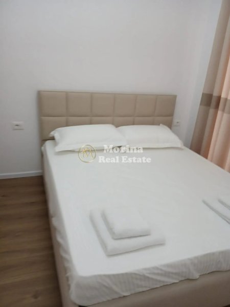 Tirane, jepet me qera apartament 1+1 Kati 7, 60 m² 420 € (Ali Demi)