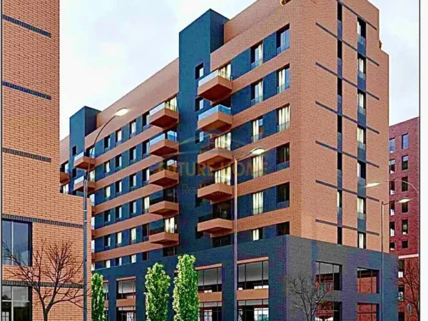 Tirane, jepet me qera zyre , 566 m² 8.900 € (Kompleksi Delijorgji)