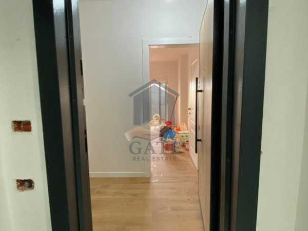 Durres, jepet me qera apartament 2+1 Kati 2, 120 m² 500 € 