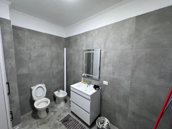 Tirane, shitet apartament 1+1 Kati 1, 60 m² 155.000 € 