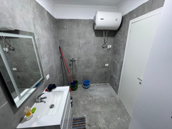 Tirane, shitet apartament 1+1 Kati 1, 60 m² 155.000 € 